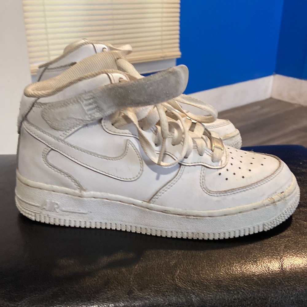 Air Force ones high top size 4 1/2